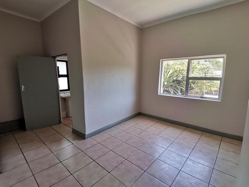 To Let 1 Bedroom Property for Rent in Sonstraal Western Cape